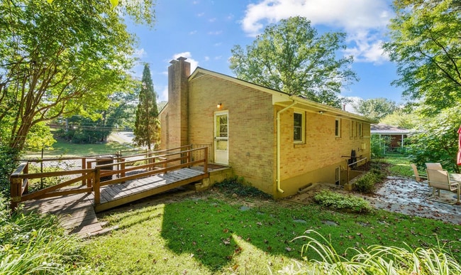 1927 Indian Hill Rd in Lynchburg, VA - Building Photo - Building Photo