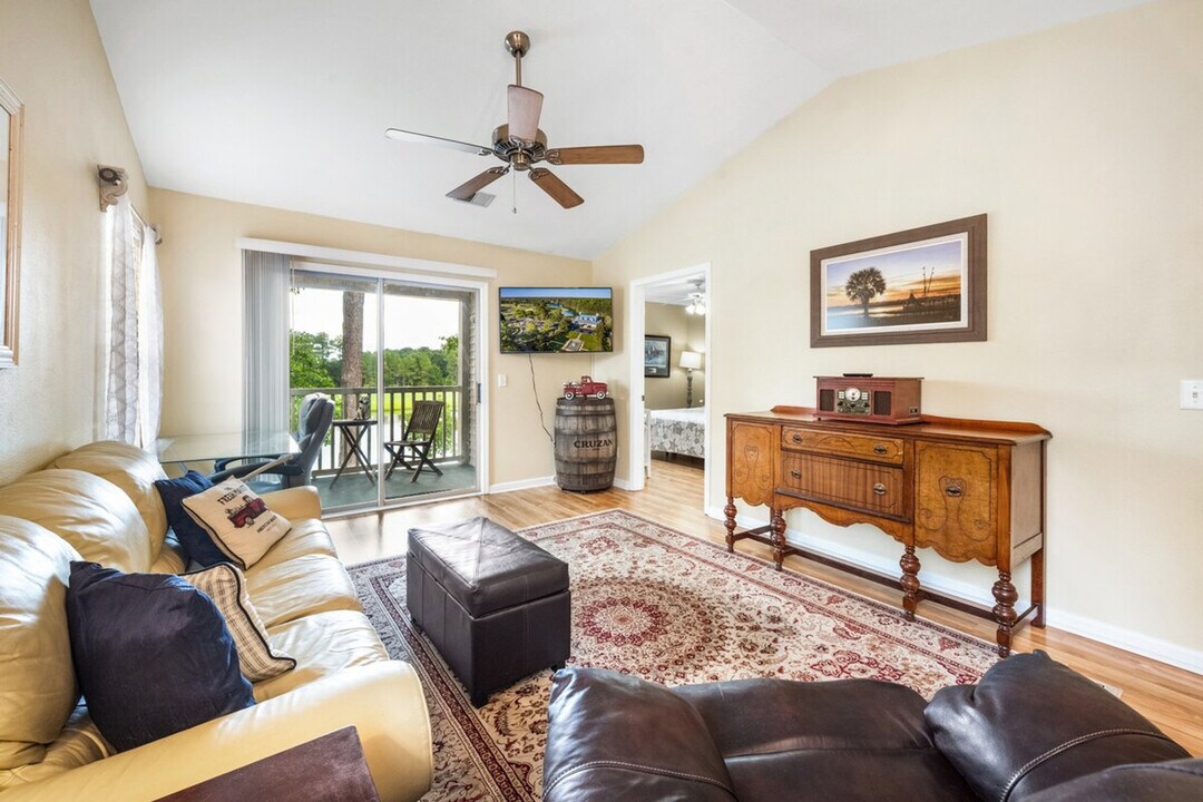 400 Blue Stem Dr in Pawleys Island, SC - Building Photo