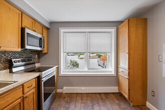 5 Aspen Ln in Merrimack, NH - Building Photo - Building Photo