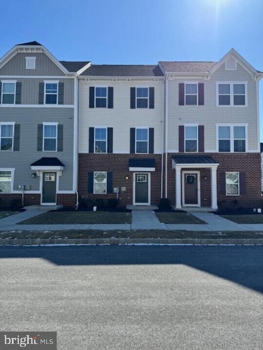 735 Quarry Point Rd in Malvern, PA - Building Photo