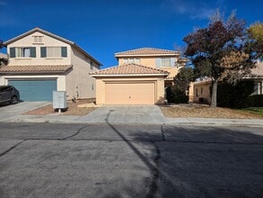 7824 Pinnochio Ave in Las Vegas, NV - Building Photo - Building Photo