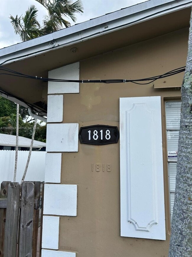 property at 1818 SW 22nd St