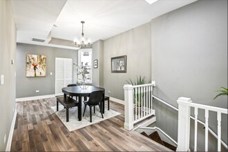 1806 S Trumbull Ave, Unit 3 in Chicago, IL - Building Photo - Building Photo
