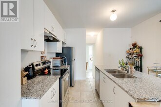 62 Bannister Rd in Barrie, ON - Building Photo - Building Photo