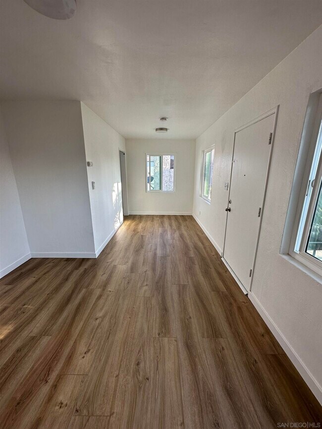 3851 42nd St-Unit -1/2B in San Diego, CA - Building Photo - Building Photo