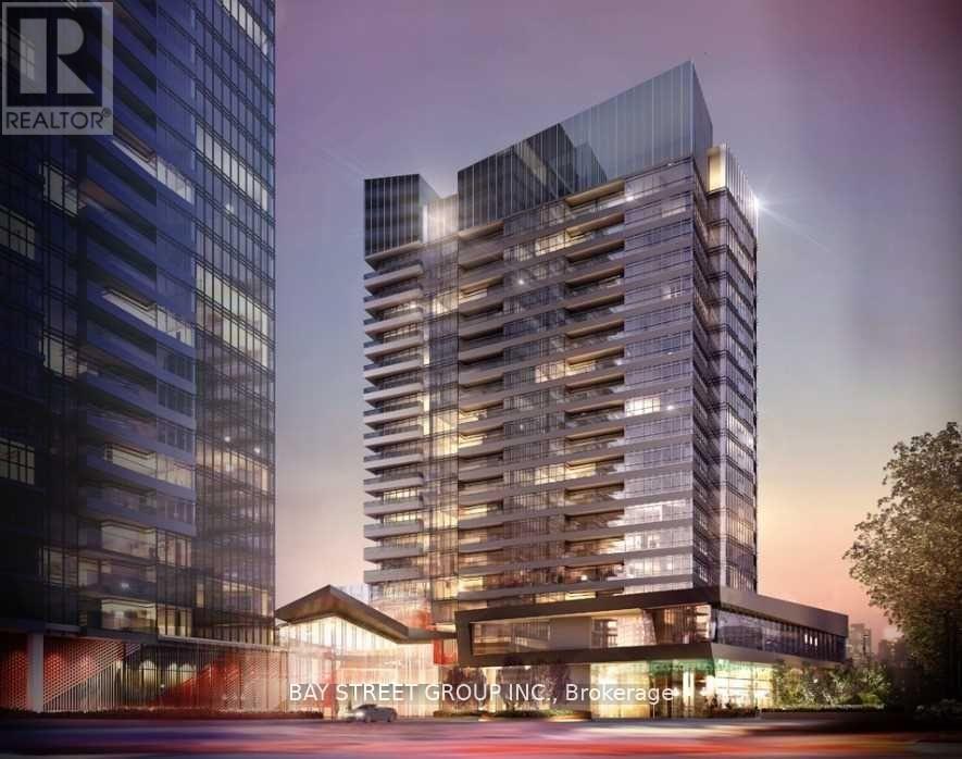 80 Queens Wharf Rd in Toronto, ON - Building Photo
