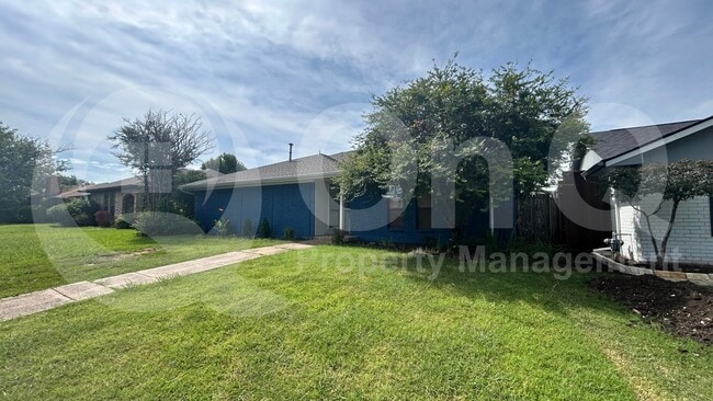 property at 409 Stoneybrook Dr