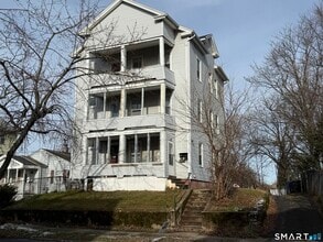 154 Daly Ave in New Britain, CT - Building Photo - Building Photo