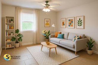 6718 Gaspar Cir W in Jacksonville, FL - Foto de edificio - Building Photo