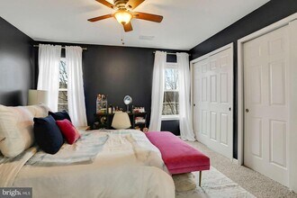 8549 Towne Manor Ct in Alexandria, VA - Building Photo - Building Photo