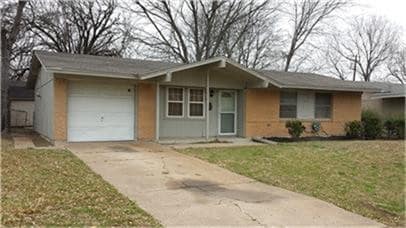 property at 2308 Bamboo St