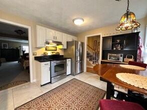 55 West St in Medfield, MA - Building Photo - Building Photo
