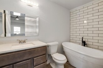 6613 Morrow St in Houston, TX - Building Photo - Building Photo