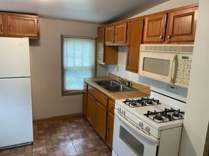 3412 Ibsen Ave in Cincinnati, OH - Building Photo - Building Photo