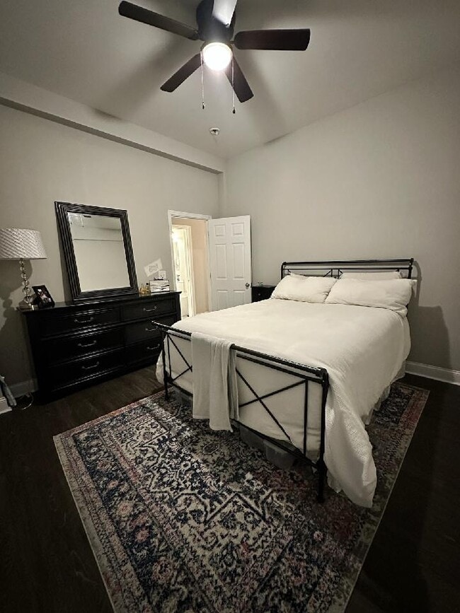 4155 Graceland Ave, Unit Main House in Indianapolis, IN - Building Photo - Building Photo