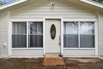 3438 5th St in Stafford, TX - Building Photo - Building Photo