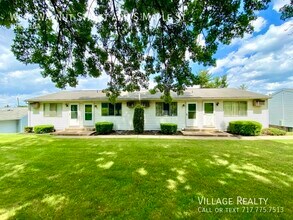 86 W Walnut St in Yoe, PA - Building Photo - Building Photo