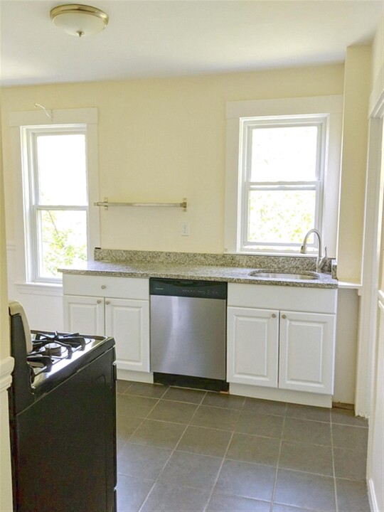 17 Orrin St, Unit 3 in Cambridge, MA - Building Photo