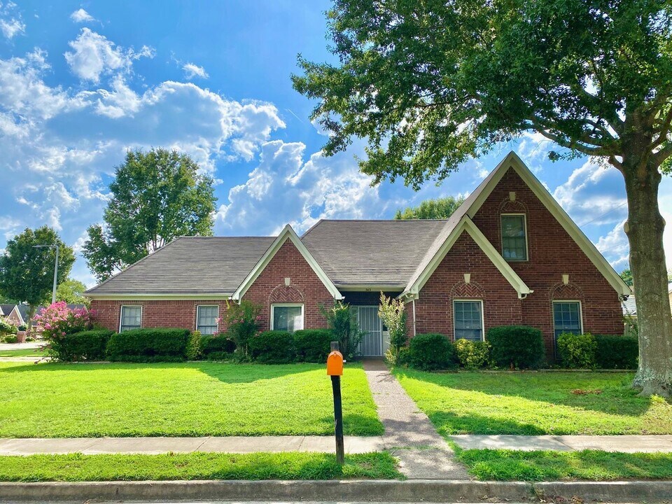 543 Shelley Renee Ln-Unit -1 in Memphis, TN - Building Photo
