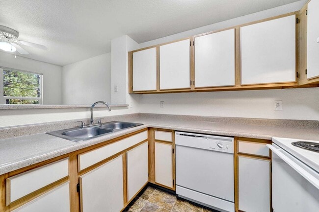 Hampton Ridge Apartments