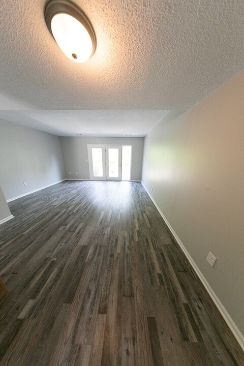 823 Broad St in Warrensburg, MO - Building Photo