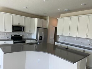 2112 Appleton Cir S in Oakland Park, FL - Building Photo - Building Photo