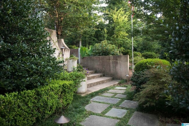 4644 Old Looney Mill Rd in Birmingham, AL - Building Photo - Building Photo