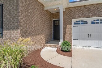 1146 Westgate Dr in Gallatin, TN - Building Photo - Building Photo