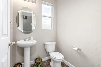 23614 E 5th Pl in Aurora, CO - Building Photo - Building Photo