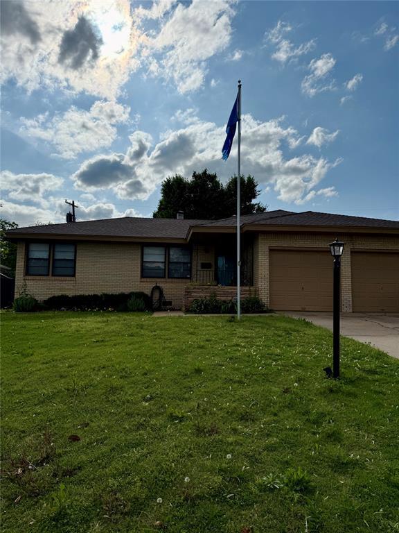 property at 3021 N Zedna Dr