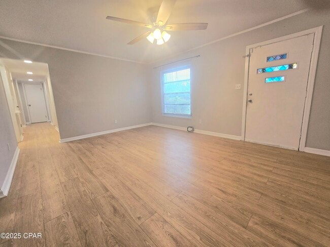 3116 E 3rd St in Panama City, FL - Foto de edificio - Building Photo