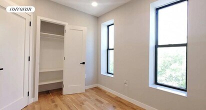 213 St Ann's Ave in Bronx, NY - Building Photo - Building Photo