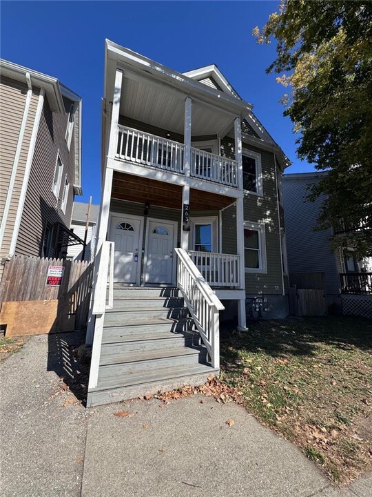 263 Church St in Poughkeepsie, NY - Foto de edificio