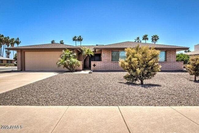 property at 1935 E Riviera Dr