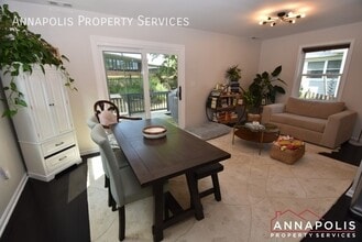 114 Oakwood Rd in Edgewater, MD - Building Photo - Building Photo
