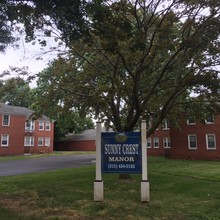 Sunnycrest Manor in Syracuse, NY - Building Photo - Building Photo