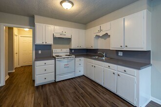 660 Oregon Ave in Beaumont, TX - Building Photo - Building Photo
