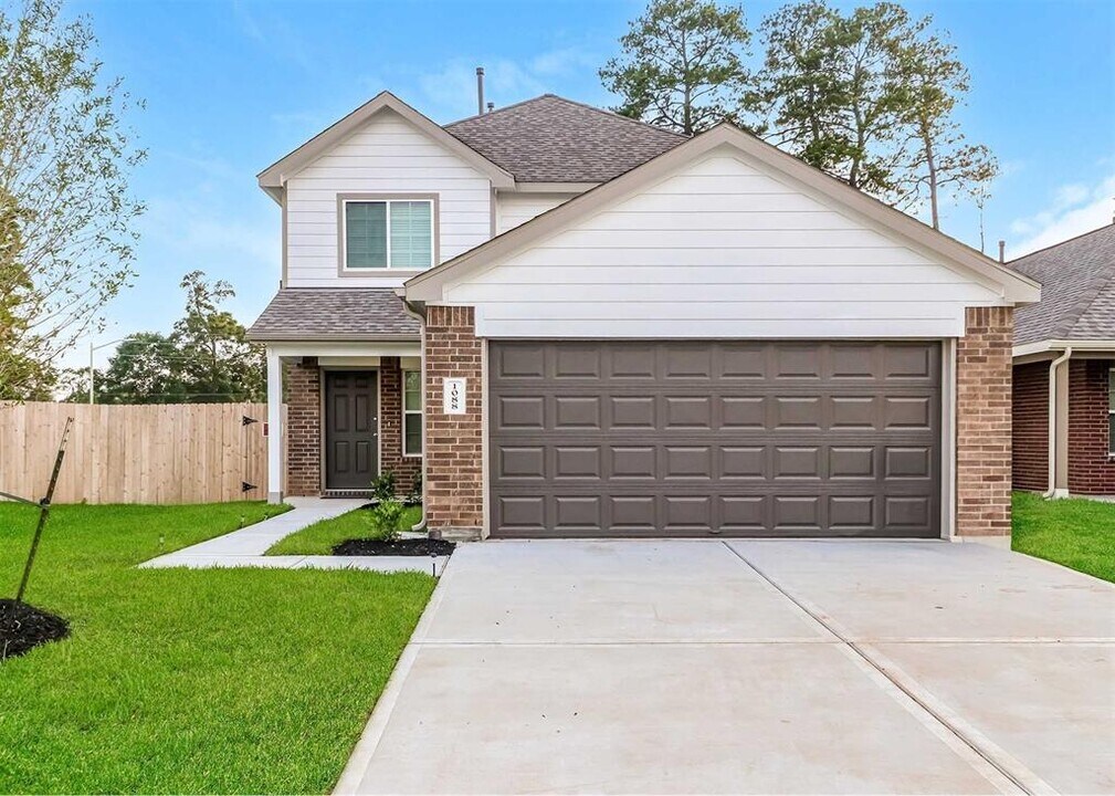 1088 Burkes Rdg Trl in Conroe, TX - Building Photo