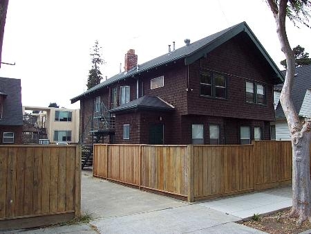 2440-2446 Roosevelt Ave in Berkeley, CA - Building Photo