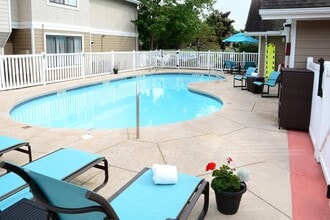 Avia Lofts at Maple Road in Buffalo, NY - Building Photo - Building Photo