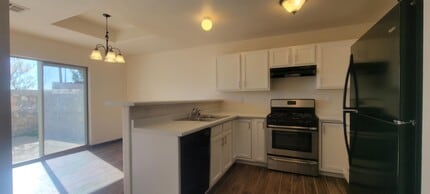 3862 Van Ess Ct in Las Cruces, NM - Building Photo - Building Photo
