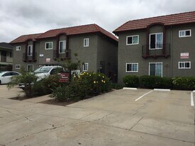 4415 Hamilton St in San Diego, CA - Building Photo