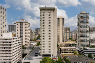 The Governor Cleghorn in Honolulu, HI - Building Photo - Building Photo