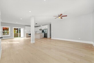 4009 Faith Ln in St. Charles, IL - Foto de edificio - Building Photo