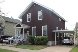 311 Washington St in Winona, MN - Building Photo