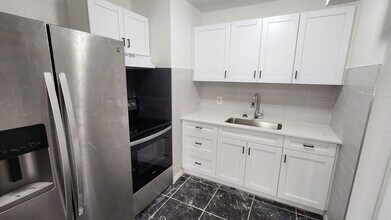 2707 E 19th Ave in Tampa, FL - Building Photo - Building Photo
