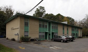 122 West in Jacksonville, FL - Building Photo