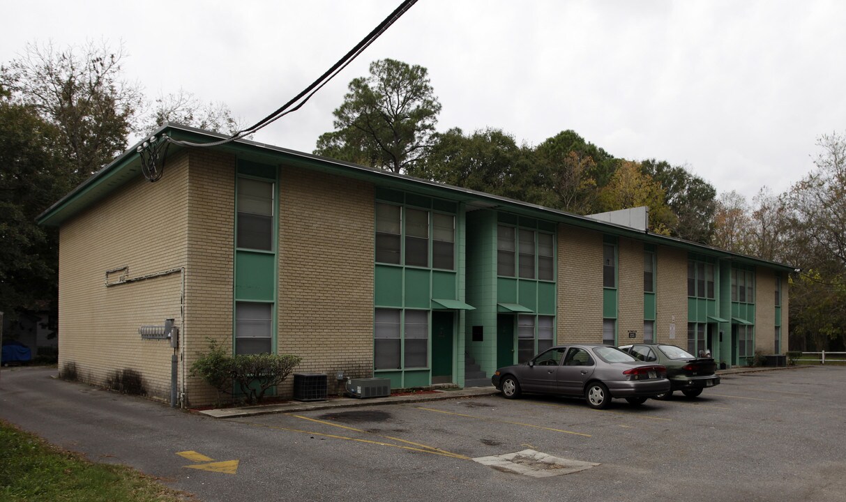 122 West in Jacksonville, FL - Building Photo