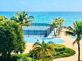 3546 S Ocean Blvd in South Palm Beach, FL - Building Photo