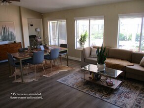 33271 Via Alvaro in Temecula, CA - Building Photo - Building Photo